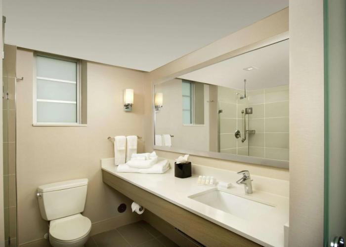 Hilton Garden Inn Miami South Beach