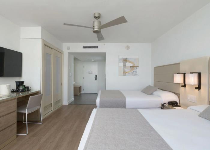 Hotel Riu Plaza Miami Beach