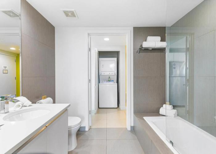 Dharma Home Suites Miami at Monte Carlo