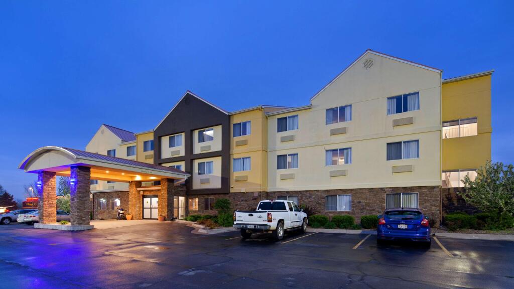 Best Western Muscatine / Pearl City Hotel