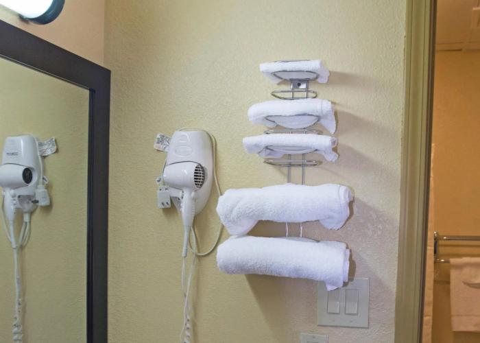 Americas Best Value Inn Monroeville