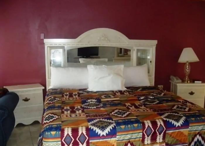 Mandeview Hotel