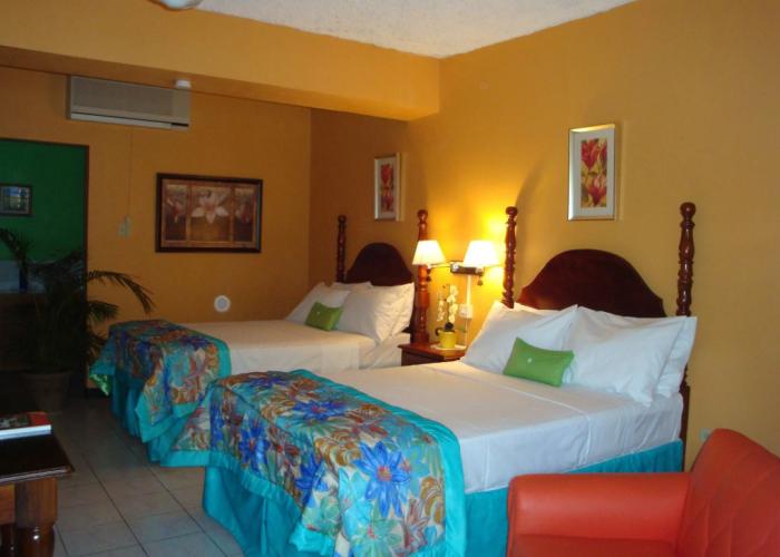 Golf View Hotel