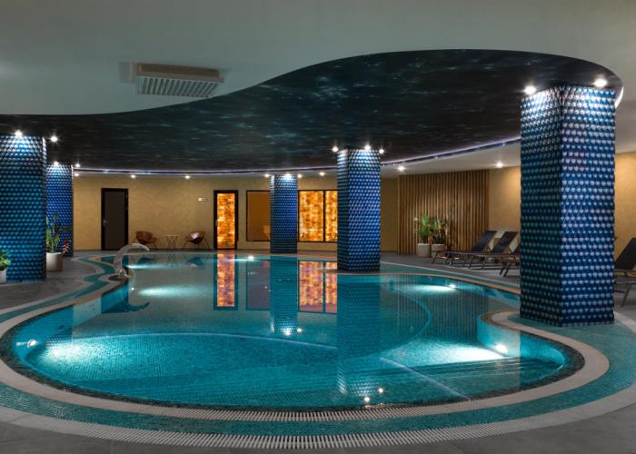 Atrium Hotel