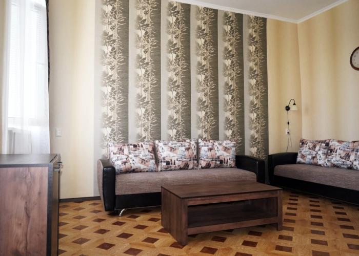 On Pervomayskaya 42 Apartments