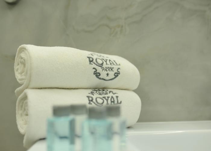 Restoranno-Gostinichny Kompleks Royal Park Hotel