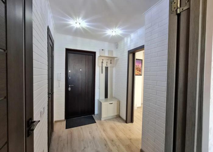 Na Bulvare Nepokorennykh 65 Apartments