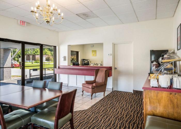 Suburban Studios Middlesboro