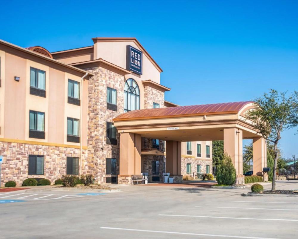 Red Lion Inn & Suites Mineral Wells