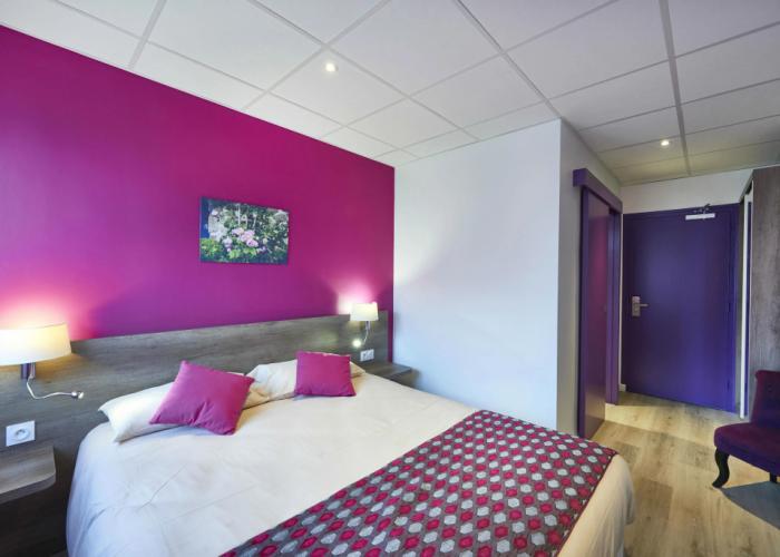 Cozy Hotel