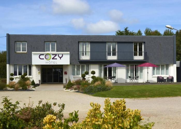 Cozy Hotel