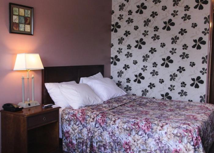 Kings Inn Midland