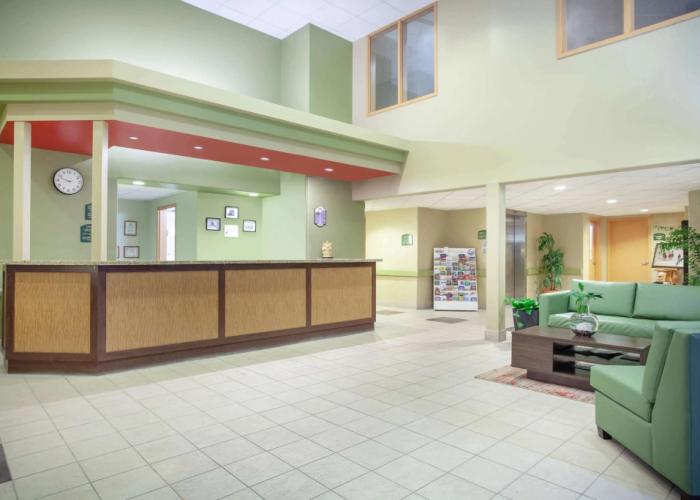 Super 8 by Wyndham Midland