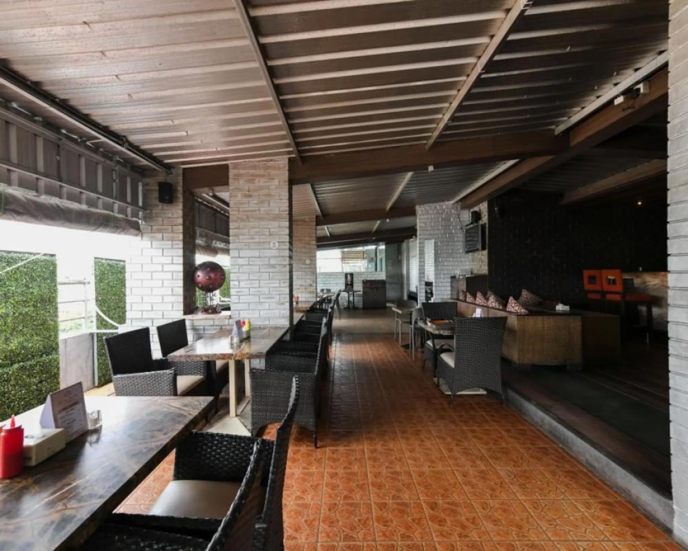 фото Hotel Roopa