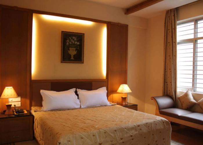 Hotel Roopa