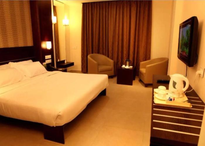 Sunflower Hotel