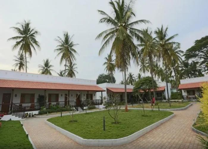 Oriole Resorts