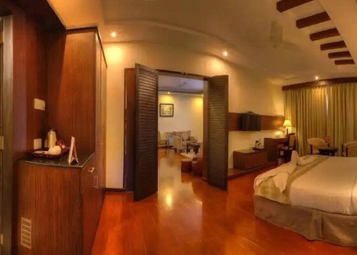 Hotel Le Ruchi the Prince