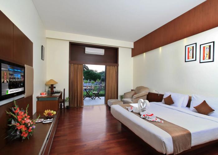 Silent Shores Resort & Spa
