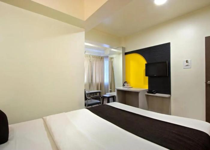 Mannars Residency