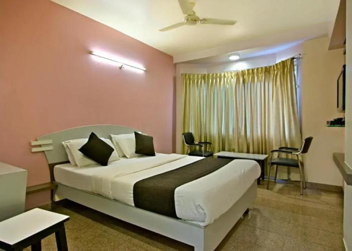 Mannars Residency