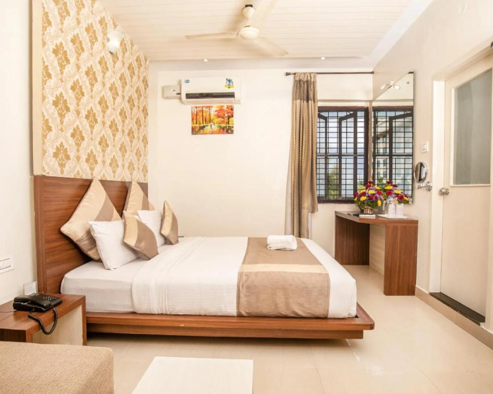 фото Aishwarya Suites