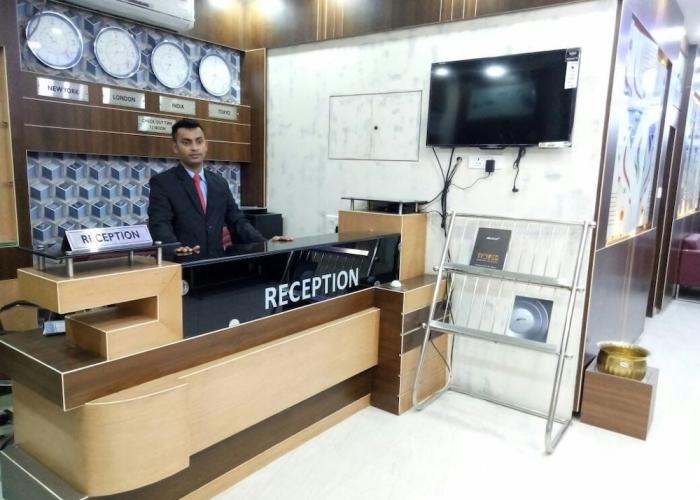 Hotel Embassy International