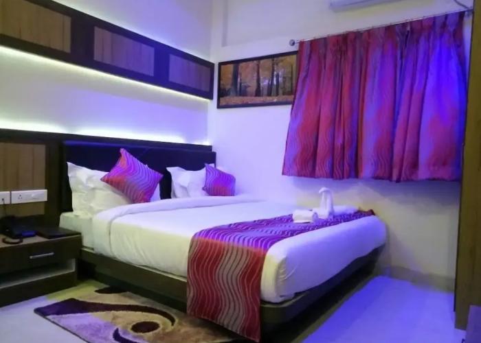 Hotel Embassy International
