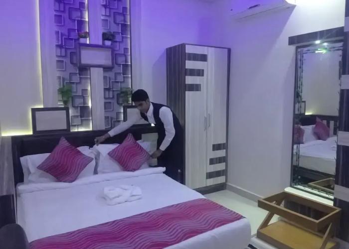 Hotel Embassy International
