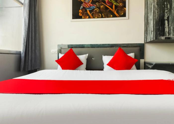 OYO 70297 Hotel Sheela