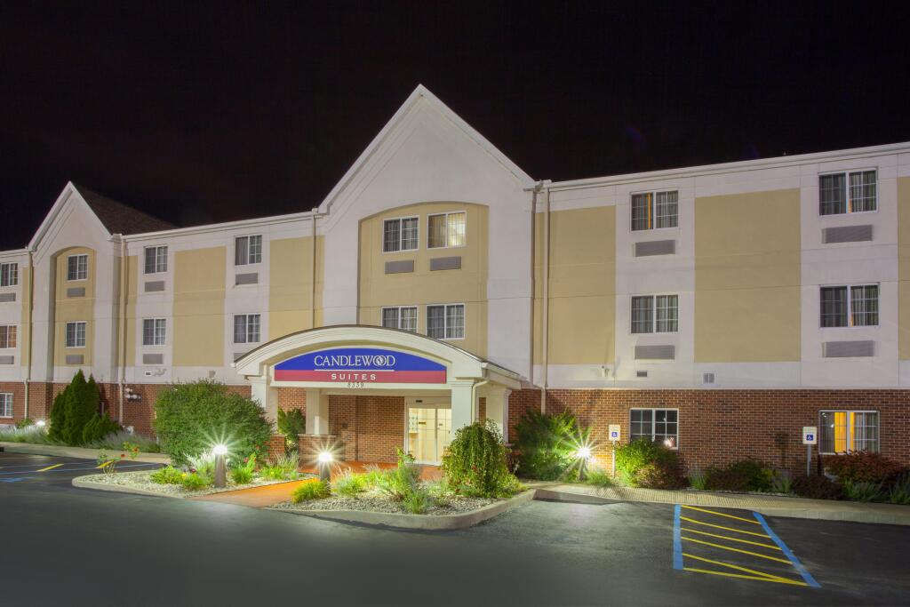 Candlewood Suites Merrillville by IHG