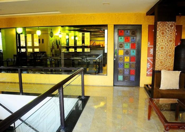 Hotel Ashray