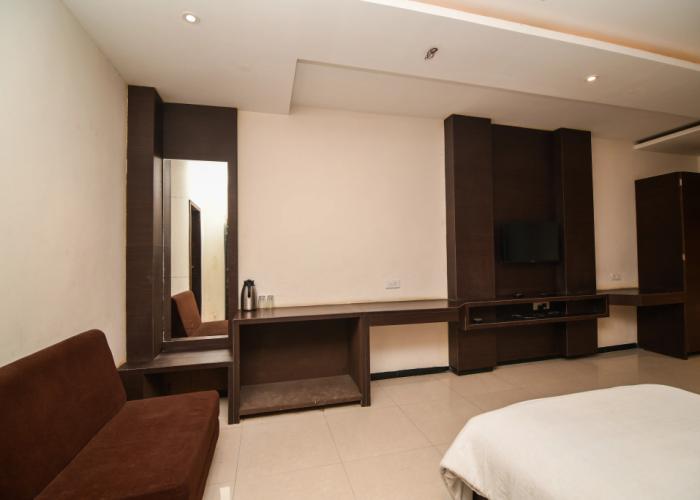 Shreeram Hotel