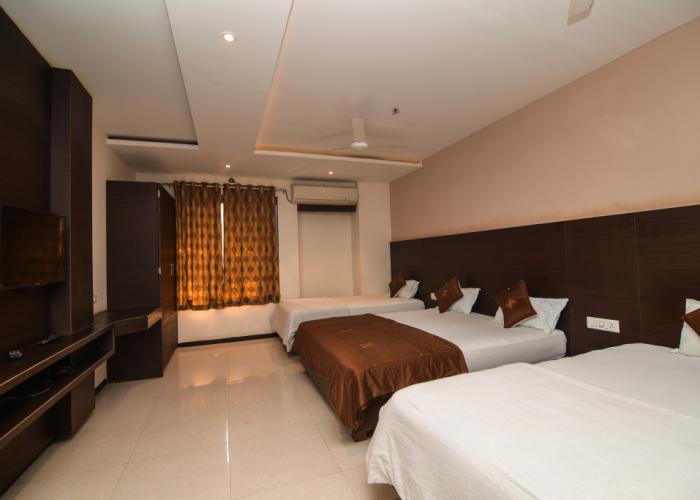 Shreeram Hotel