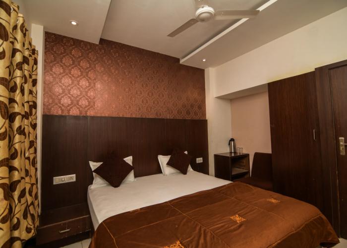 Shreeram Hotel