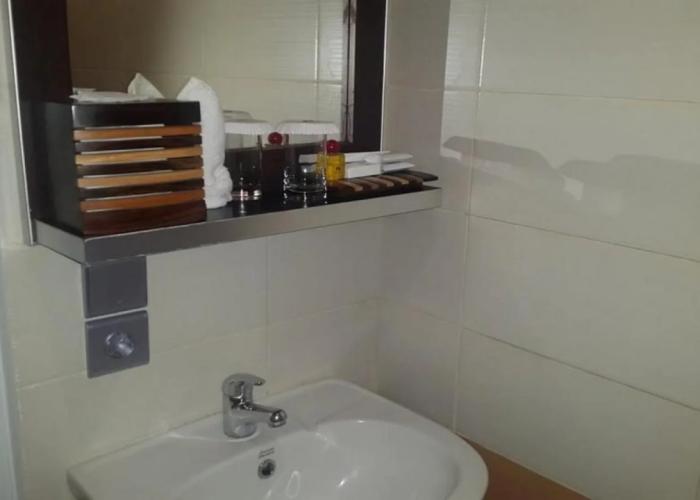 Treeli Boutique Hotel