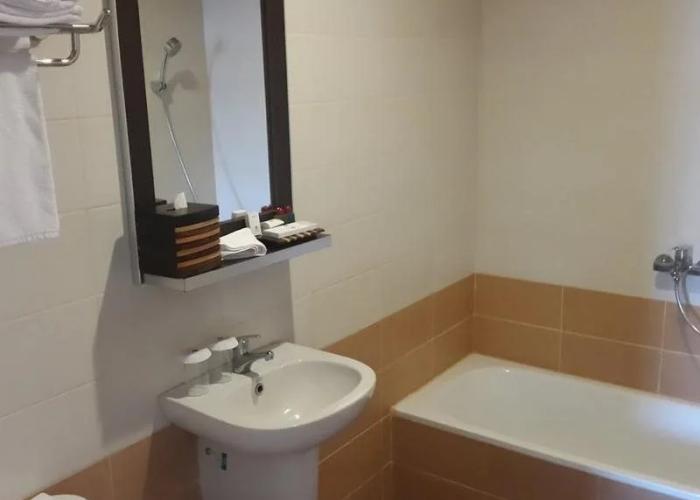 Treeli Boutique Hotel