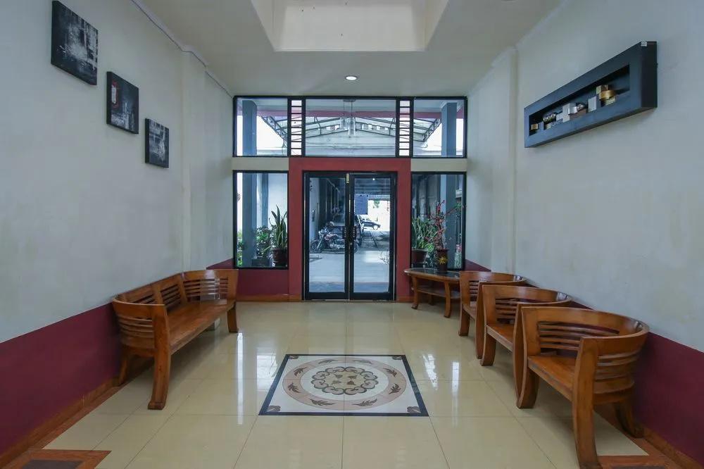 фото Maison Hotel Bukittinggi