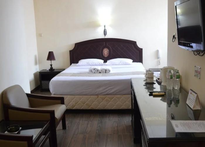 Lima's hotel