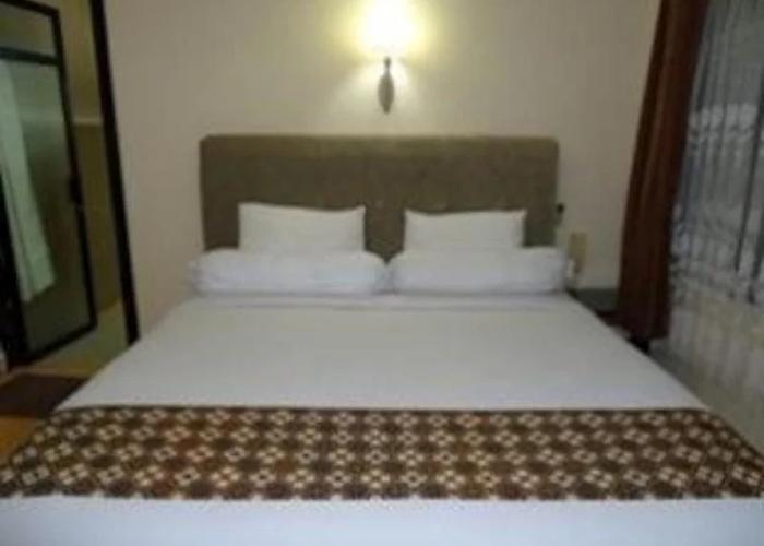 Lima's hotel