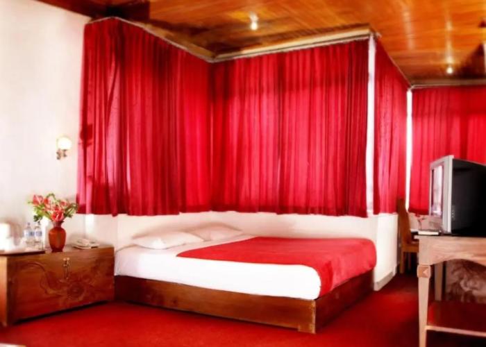 Ambun Suri Hotel