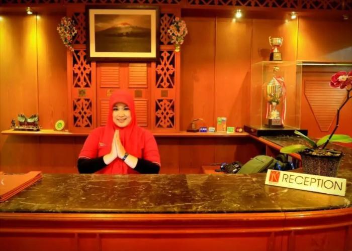 Kharisma Hotel