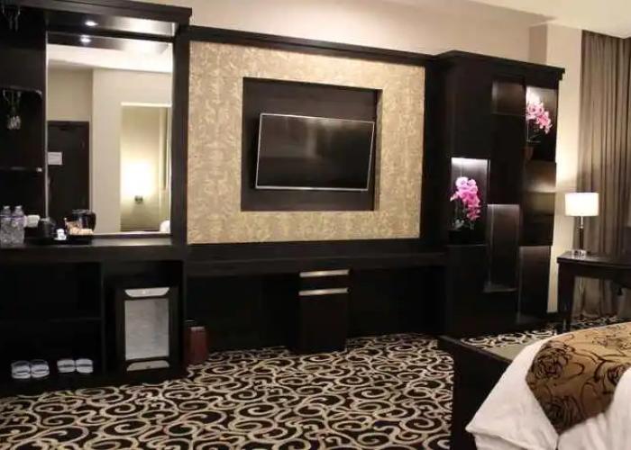 Grand Royal Denai Hotel