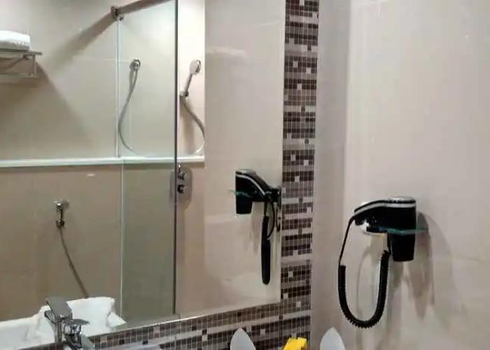 Grand Royal Denai Hotel