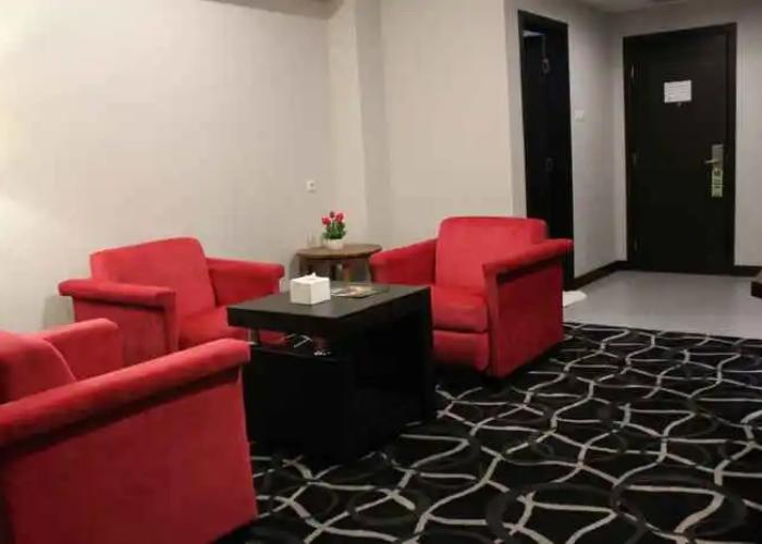 Grand Royal Denai Hotel