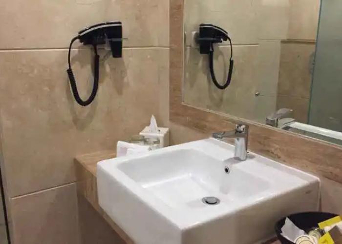 Grand Royal Denai Hotel