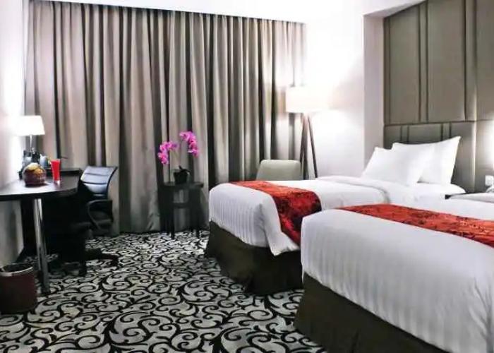 Grand Royal Denai Hotel