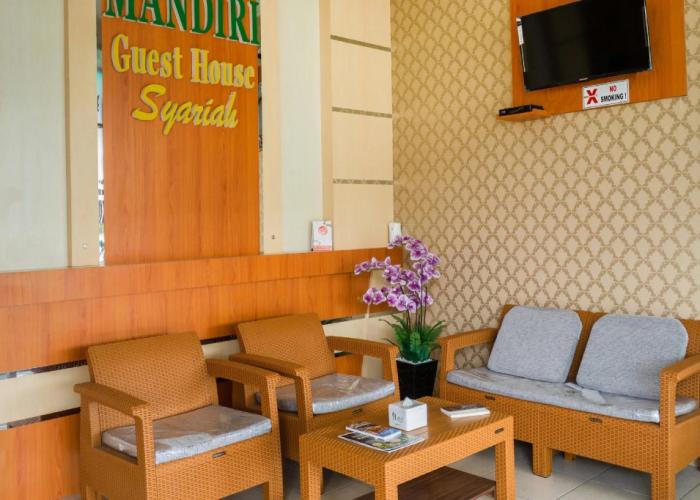 OYO 2199 Mandiri Guest House