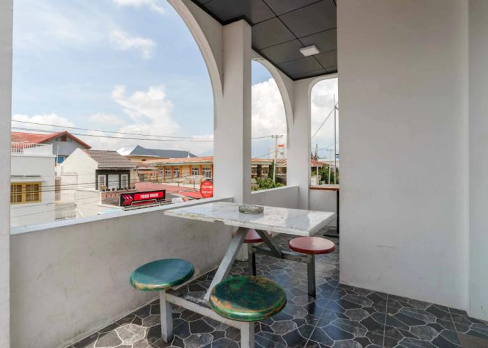 Urbanview Hotel Ananda Syariah by RedDoorz