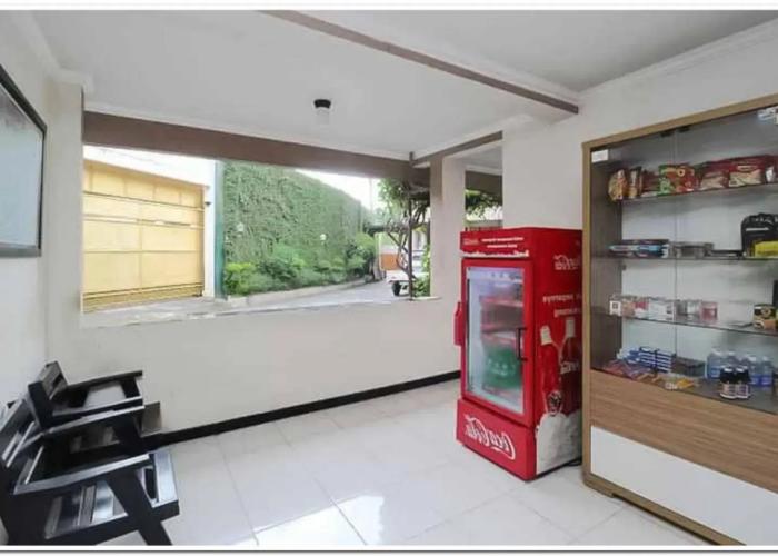 Hotel Lestari Near Lippo Plaza Mall Jember